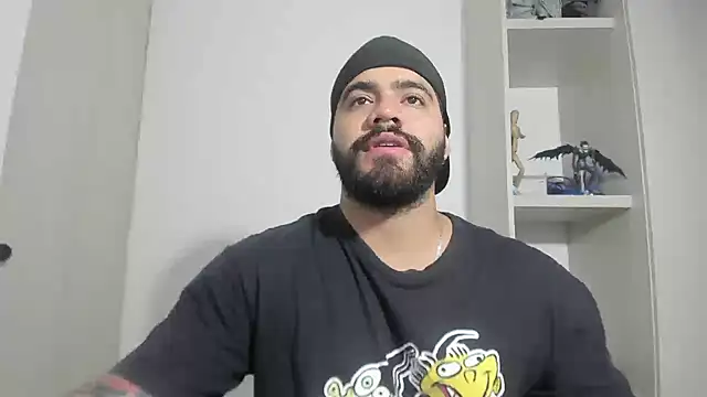 Snapshot of _Coddygold_ chatting on September 9, 2025, 11:21 am Coddygold online show from September 9, 2025, 11:21 am