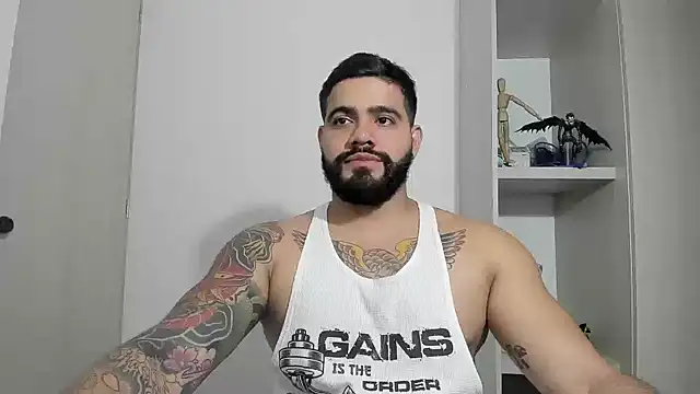 Snapshot of _Coddygold_ chatting on September 16, 2025, 12:44 am Coddygold online show from September 16, 2025, 12:44 am