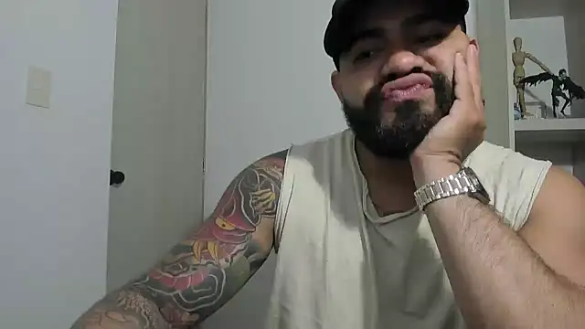 Snapshot of _Coddygold_ chatting on September 23, 2025, 11:35 am Coddygold online show from September 23, 2025, 11:35 am