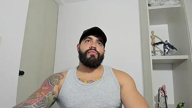 Snapshot of _Coddygold_ chatting on October 3, 2025, 12:51 am Coddygold online show from October 3, 2025, 12:51 am