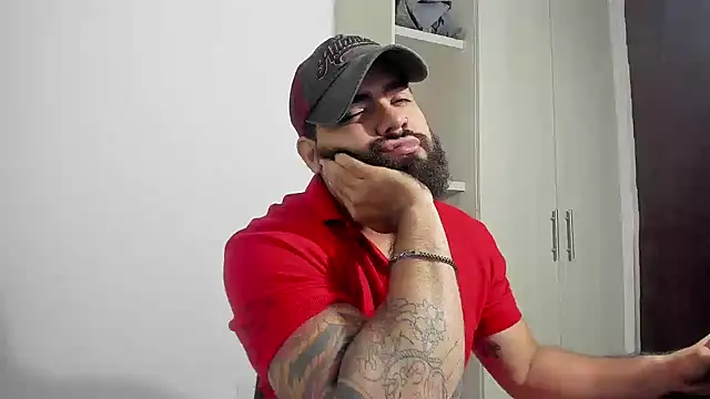 Snapshot of _Coddygold_ chatting on November 1, 2025, 12:07 pm Coddygold online show from November 1, 2025, 12:07 pm