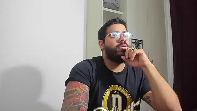  Coddygold  online show from March 29, 2026, 3:28 am