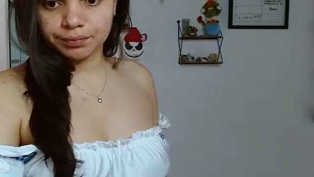 Nikkykora15 online show from October 31, 2025, 6:53 pm