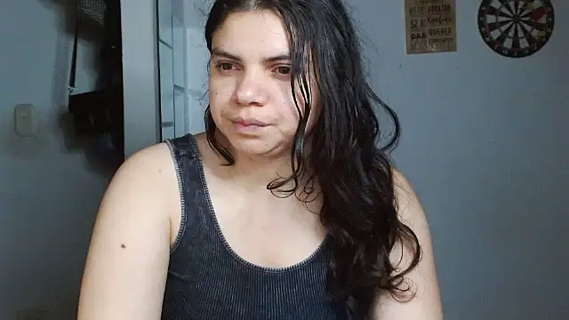 Snapshot of Nikkykora15 chatting on July 14, 2026, 2:16 am Nikkykora15 online show from July 14, 2026, 2:16 am