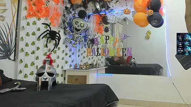 ChoreyTaiylor online show from October 31, 2025, 1:12 pm