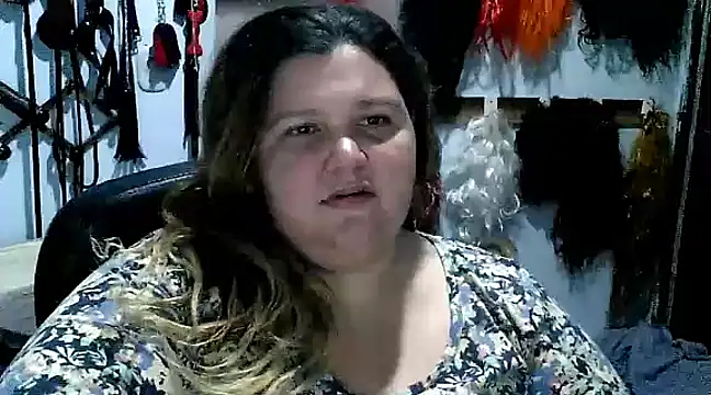 Snapshot of squirt322bbw chatting on January 25, 2025, 11:43 pm squirt322bbw online show from January 25, 2025, 11:43 pm