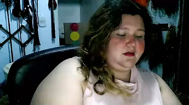 Snapshot of squirt322bbw chatting on March 13, 2025, 7:39 pm squirt322bbw online show from March 13, 2025, 7:39 pm