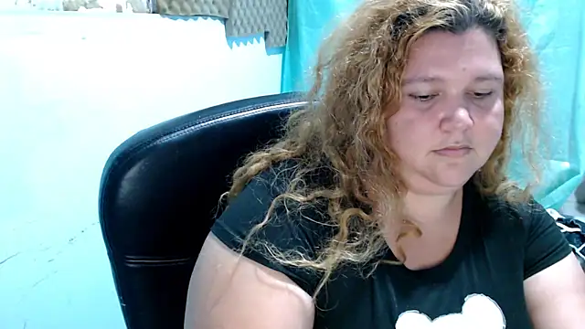 Snapshot of squirt322bbw chatting on April 3, 2026, 6:50 pm squirt322bbw online show from April 3, 2026, 6:50 pm