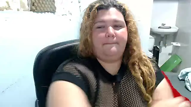 Snapshot of squirt322bbw chatting on May 8, 2026, 2:22 pm squirt322bbw online show from May 8, 2026, 2:22 pm