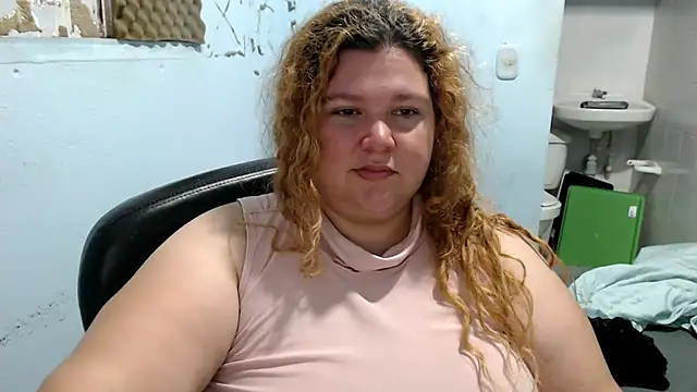 Snapshot of squirt322bbw chatting on May 9, 2026, 3:39 pm squirt322bbw online show from May 9, 2026, 3:39 pm