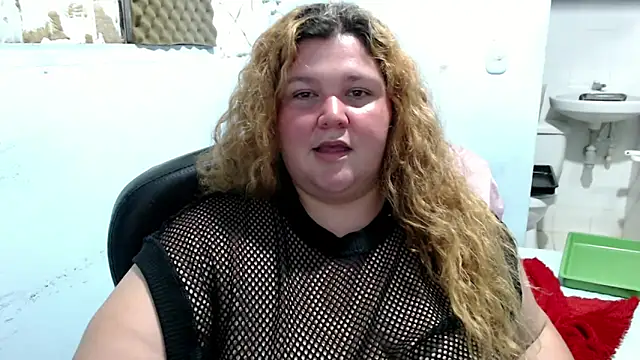 Snapshot of squirt322bbw chatting on May 19, 2026, 2:07 am squirt322bbw online show from May 19, 2026, 2:07 am