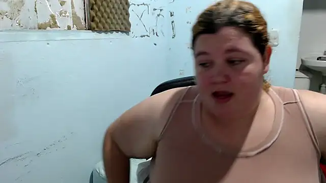 Snapshot of squirt322bbw chatting on May 21, 2026, 5:31 pm squirt322bbw online show from May 21, 2026, 5:31 pm