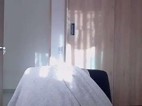 Snapshot of ChrisDamon chatting on September 12, 2025, 12:16 pm ChrisDamon online show from September 12, 2025, 12:16 pm