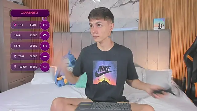 DustinLevine online show from April 30, 2026, 12:22 pm