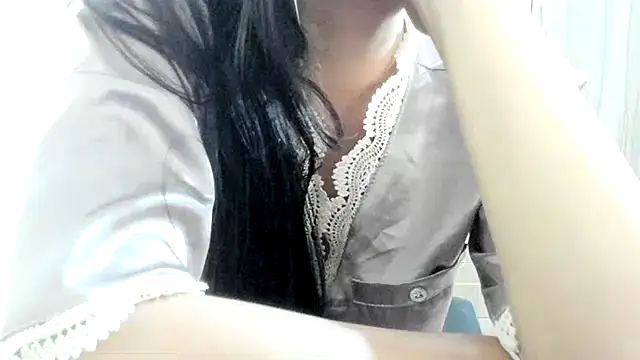 Snapshot of Beauty_Asian_Tina chatting on February 14, 2025, 5:57 pm Beauty Asian Tina online show from February 14, 2025, 5:57 pm