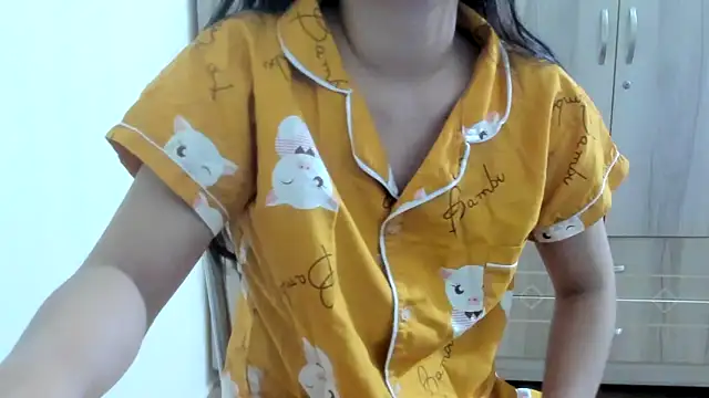 Snapshot of Beauty_Asian_Tina chatting on March 12, 2025, 11:33 pm Beauty Asian Tina online show from March 12, 2025, 11:33 pm