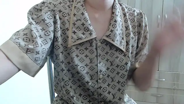 Snapshot of Beauty_Asian_Tina chatting on March 22, 2025, 7:31 pm Beauty Asian Tina online show from March 22, 2025, 7:31 pm