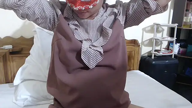 Snapshot of Beauty_Asian_Tina chatting on February 21, 2026, 8:43 pm Beauty Asian Tina online show from February 21, 2026, 8:43 pm