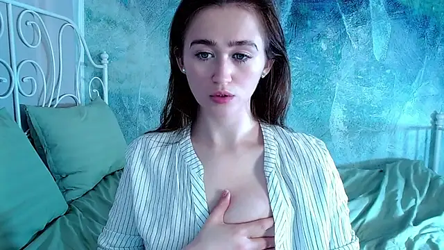 millllina online show from March 14, 2026, 10:42 am