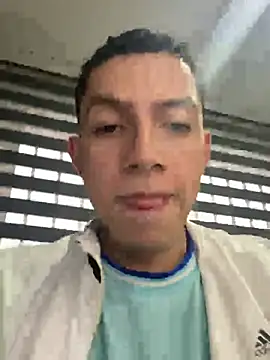 Snapshot of davinalhot chatting on April 11, 2026, 6:45 pm davinalhot online show from April 11, 2026, 6:45 pm