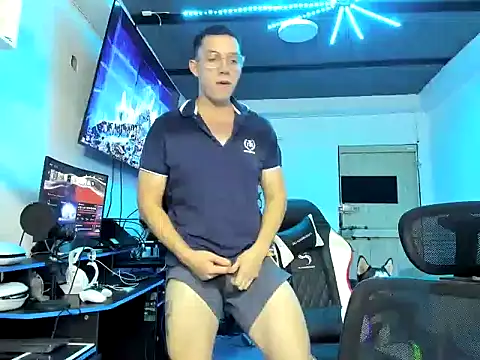 Snapshot of davinalhot chatting on April 13, 2026, 3:34 am davinalhot online show from April 13, 2026, 3:34 am