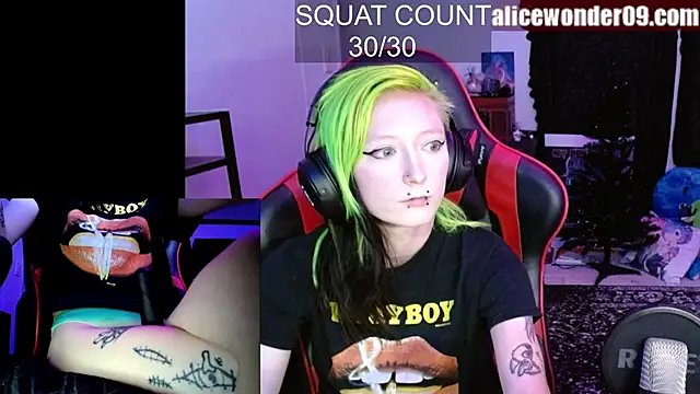 Snapshot of alicewonder09 chatting on November 16, 2025, 5:02 am alicewonder09 online show from November 16, 2025, 5:02 am