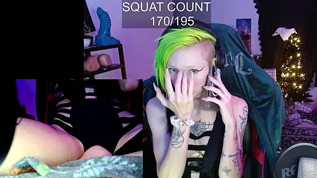 Snapshot of alicewonder09 chatting on December 4, 2025, 5:06 am alicewonder09 online show from December 4, 2025, 5:06 am