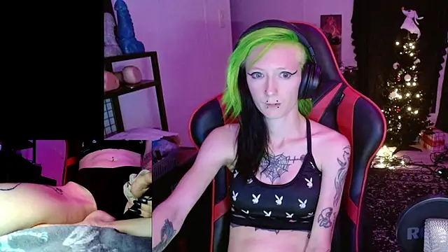 Snapshot of alicewonder09 chatting on December 14, 2025, 7:58 am alicewonder09 online show from December 14, 2025, 7:58 am