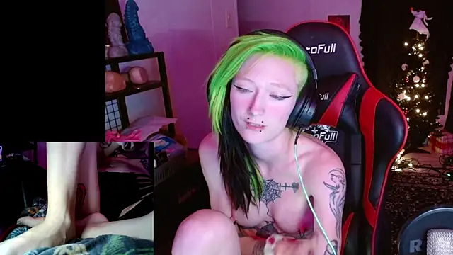 Snapshot of alicewonder09 chatting on December 16, 2025, 5:23 am alicewonder09 online show from December 16, 2025, 5:23 am