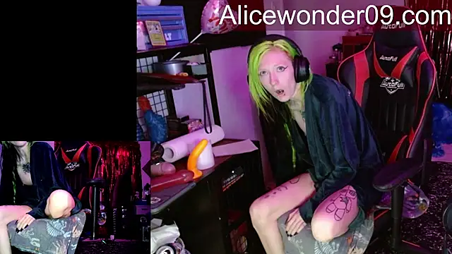 alicewonder09 online show from March 19, 2026, 4:27 am