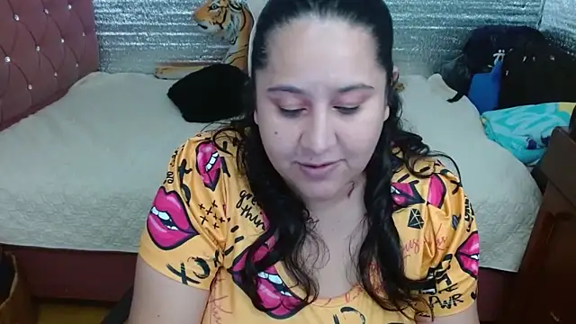 Snapshot of EMILY-NESSA chatting on May 11, 2026, 2:34 pm EMILY-NESSA online show from May 11, 2026, 2:34 pm