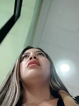 alana 69 online show from April 1, 2026, 11:02 pm