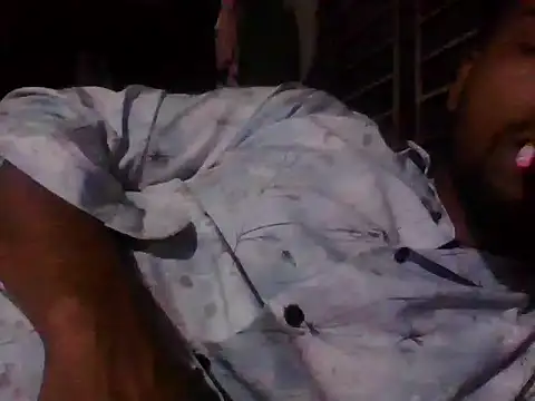 Snapshot of chittagong77 chatting on December 14, 2025, 12:32 pm chittagong77 online show from December 14, 2025, 12:32 pm