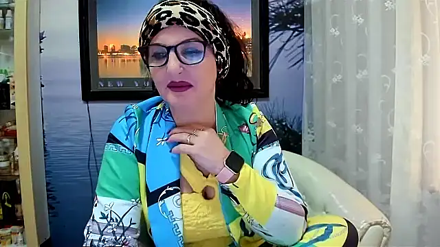 Snapshot of Mature4you44 chatting on February 9, 2025, 9:26 am Mature4you44 online show from February 9, 2025, 9:26 am