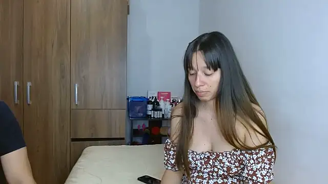 Isaandysex2428 online show from June 12, 2026, 1:48 am