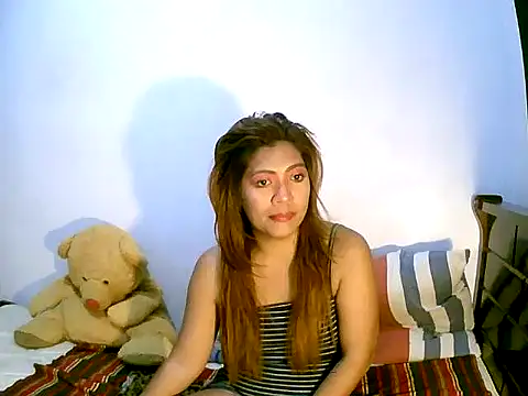 sweetvirginia01 online show from February 10, 2025, 2:16 pm