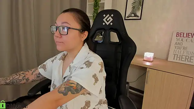 gentle muse online show from February 16, 2026, 12:07 am