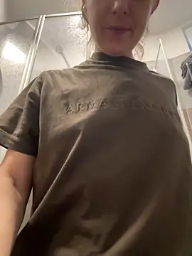 Snapshot of LadyChantale chatting on February 17, 2026, 3:08 pm LadyChantale online show from February 17, 2026, 3:08 pm