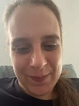 Snapshot of LadyChantale chatting on June 20, 2026, 5:32 am LadyChantale online show from June 20, 2026, 5:32 am