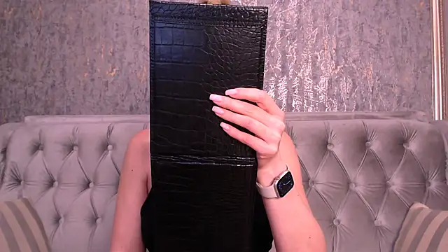 BlondieStar online show from June 17, 2026, 10:32 pm