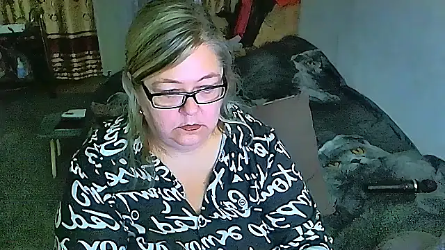 Snapshot of sex2 chatting on September 22, 2025, 11:12 am sex2 online show from September 22, 2025, 11:12 am