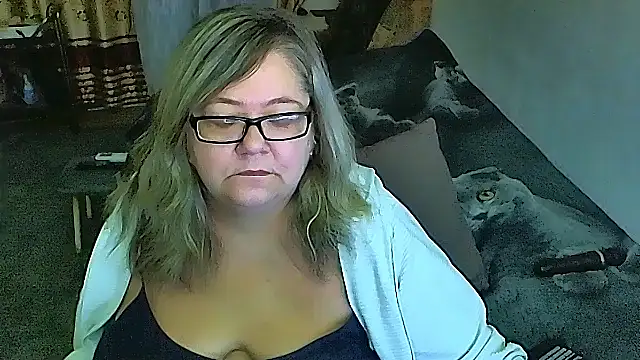 Snapshot of sex2 chatting on November 18, 2025, 12:27 am sex2 online show from November 18, 2025, 12:27 am