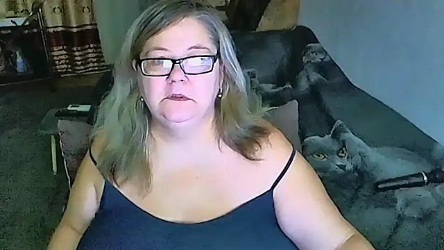 Snapshot of sex2 chatting on November 24, 2025, 10:20 pm sex2 online show from November 24, 2025, 10:20 pm