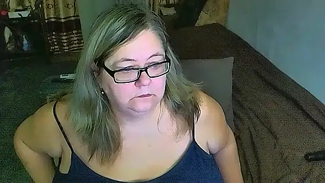 Snapshot of sex2 chatting on December 14, 2025, 11:31 pm sex2 online show from December 14, 2025, 11:31 pm