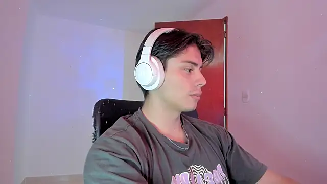 Giordano Russo online show from September 30, 2025, 6:02 pm