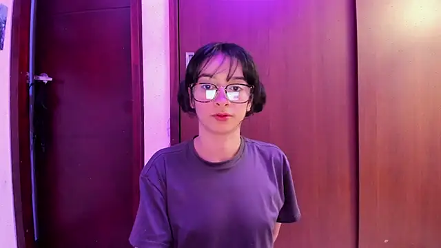  Lunnaa  online show from February 23, 2025, 1:57 am