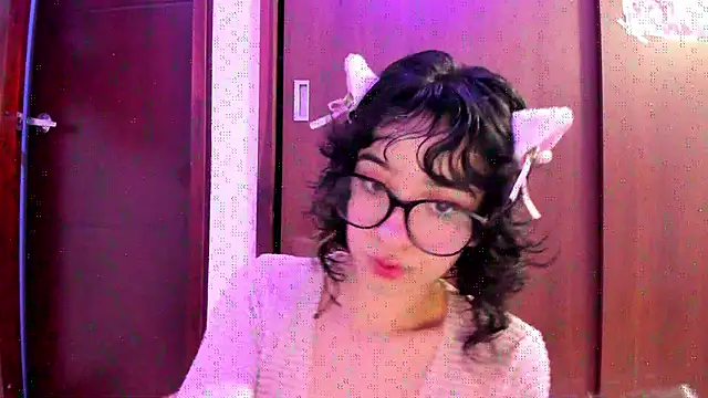  Lunnaa  online show from October 27, 2025, 12:58 am