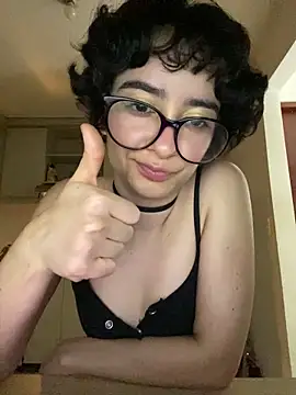  Lunnaa  online show from March 16, 2026, 5:55 am