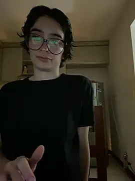  Lunnaa  online show from March 21, 2026, 2:27 am