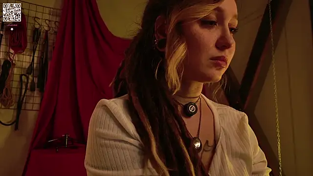 Snapshot of VortexProject chatting on December 3, 2025, 1:42 pm VortexProject online show from December 3, 2025, 1:42 pm